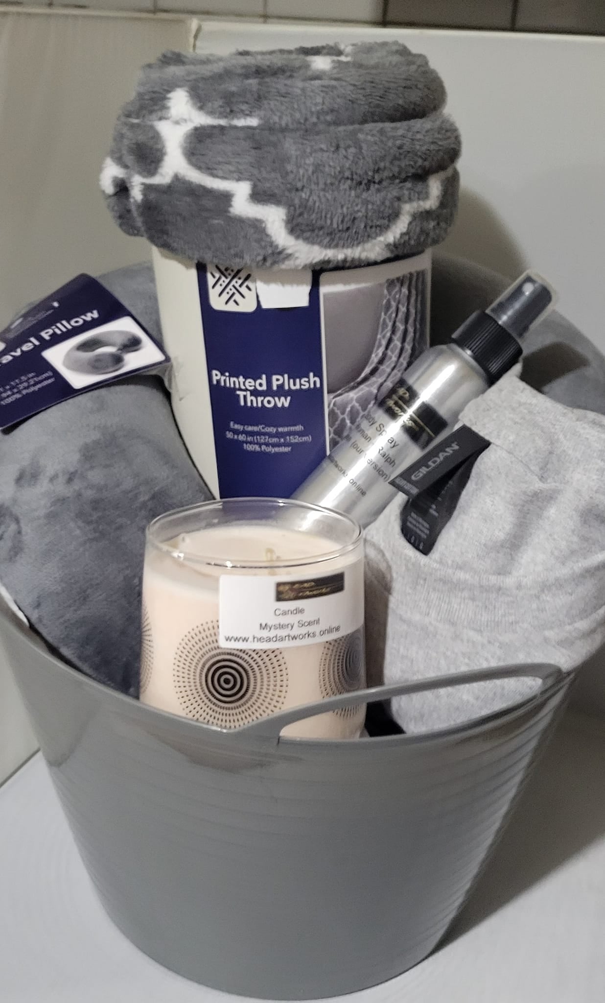 Travel Basket- - Head Art Works LLC